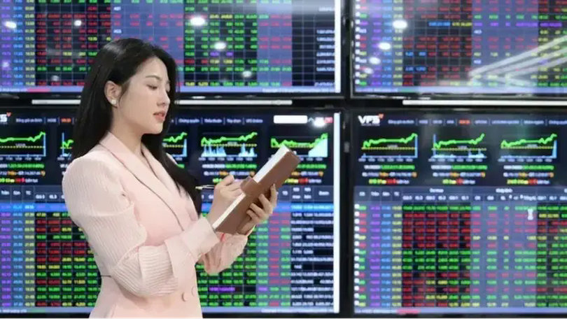 Thị trường chứng khoán tuần qua diễn biến phức tạp