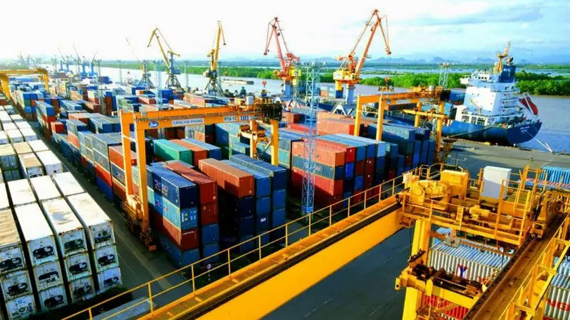 Xuất khẩu sụt giảm trong nửa đầu tháng 8