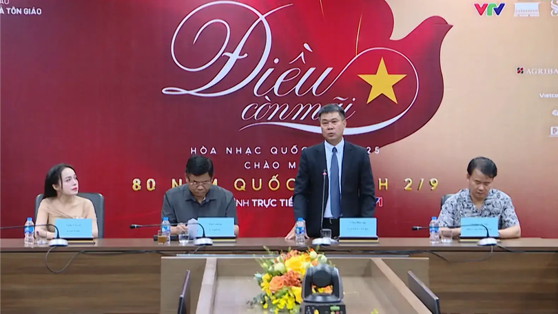 Khi âm nhạc kể câu chuyện Việt Nam anh hùng