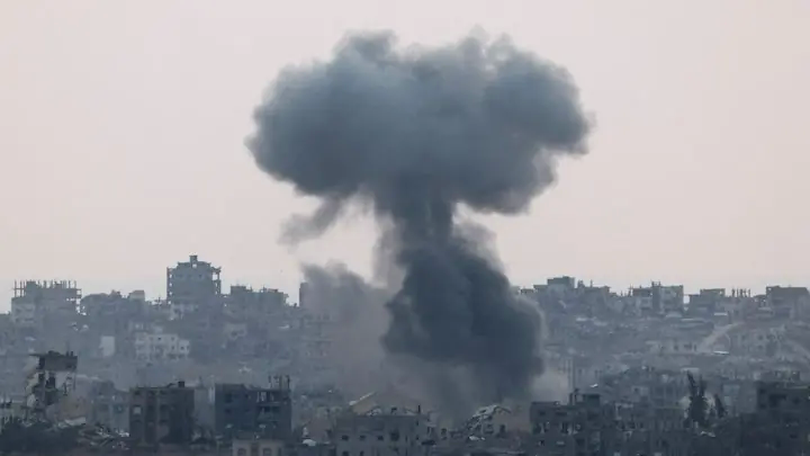 Israel dội bom dữ dội vào Gaza ngày 28/8