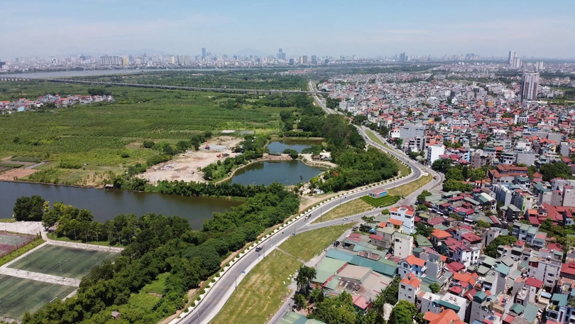 Giá nhà riêng trong ngõ cao phi lý ở phường Long Biên