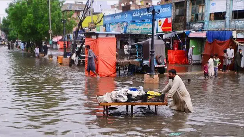 Hơn 1 triệu người sơ tán vì lũ tại Pakistan