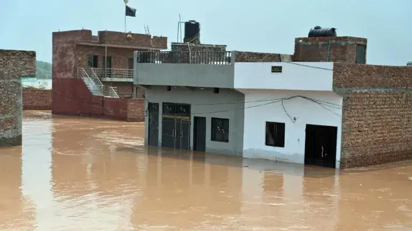 Lũ lụt tại Pakistan ảnh hưởng đến 1,5 triệu người