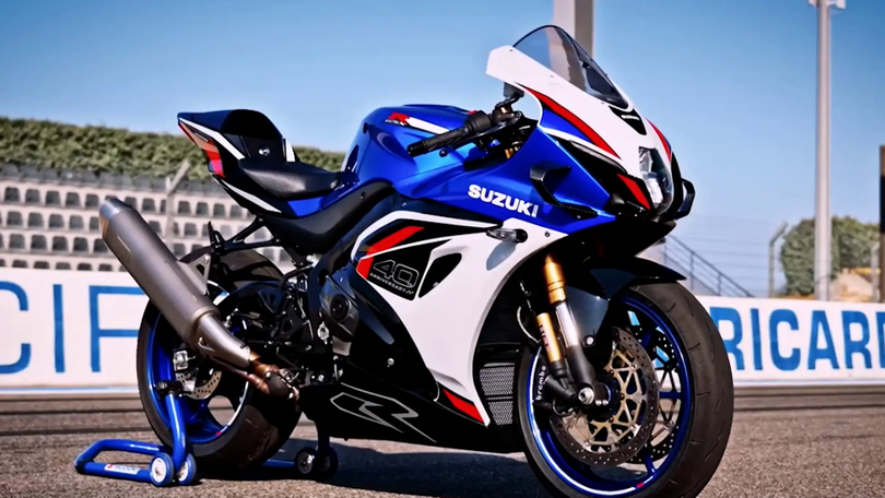 Suzuki GSX-R1000R bản kỷ niệm 40 năm ra mắt