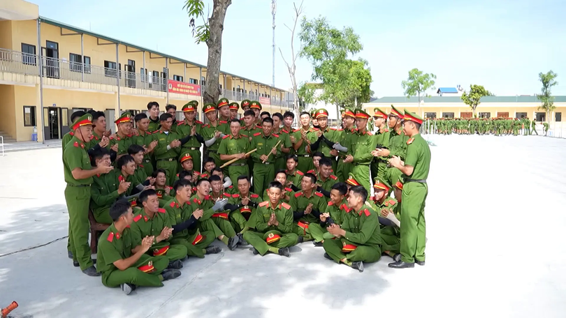 Phút giải lao trên thao trường A80