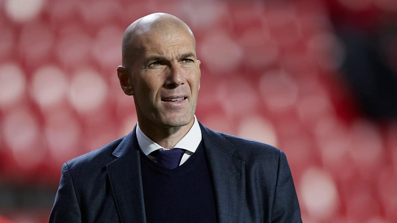 HLV Zinedine Zidane sẽ tiếp quản đội tuyển Pháp