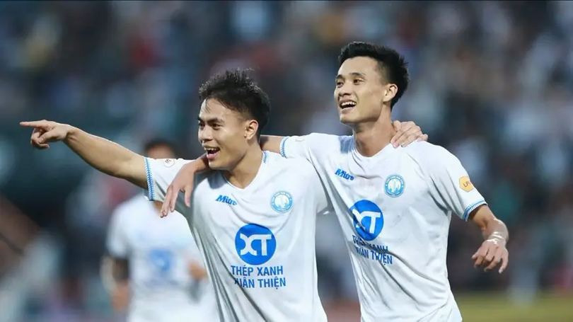 Thép Xanh Nam Định đắt giá nhất V-League 2025/26