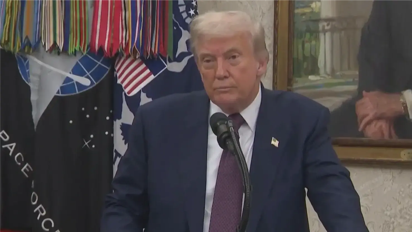 Ông Trump dọa áp thuế Trung Quốc vì mua dầu Nga