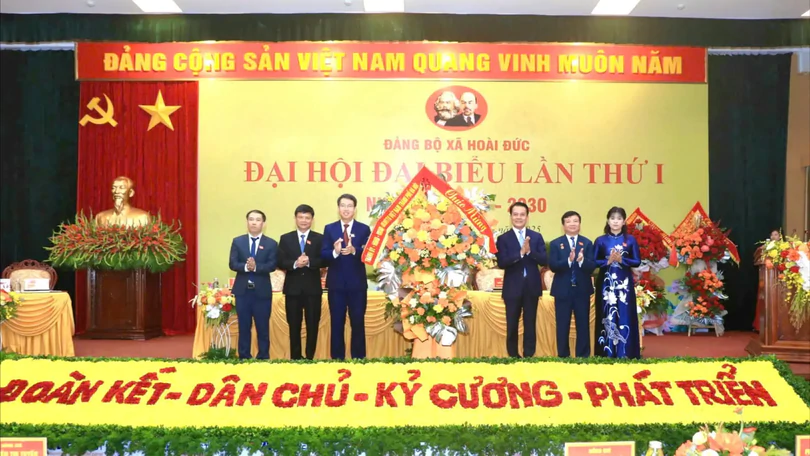 Xây dựng xã Hoài Đức thành phường giàu đẹp, văn minh, hạnh phúc
