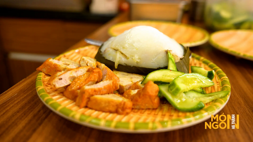 Bánh giò nóng Hà Nội