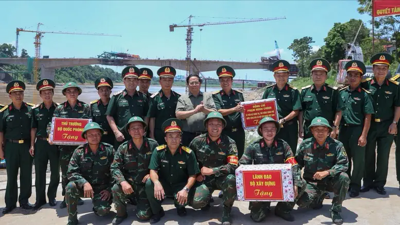 Thủ tướng thị sát các dự án hạ tầng tỉnh Phú Thọ