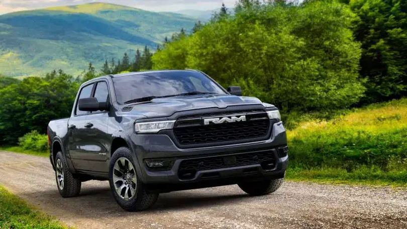 Stellantis dừng phát triển mẫu Ram 1500 REV