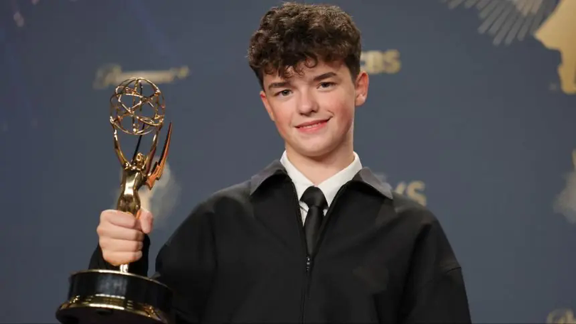 Owen Coope-Ngôi sao 15 tuổi làm nên lịch sử Emmy 2025