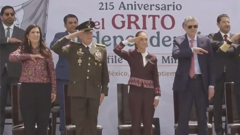 Mexico: Nữ tổng thống đầu tiên dẫn đầu đoàn diễu binh