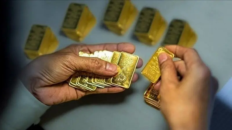 Giá vàng trong nước tiếp tục giảm