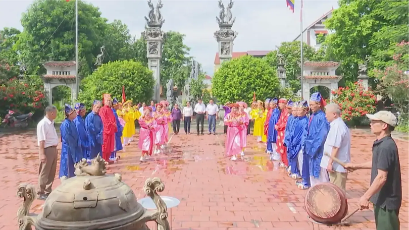 Người Hà Nội ăn Tết Độc lập