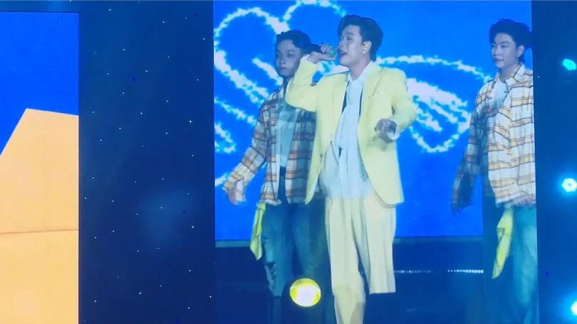 Fan meeting ‘DOMIE HOMIE’ bùng nổ cảm xúc tại Hà Nội