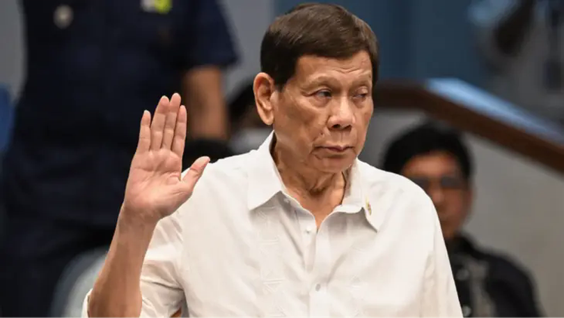 Cựu Tổng thống Philippines đối mặt ba cáo buộc tại ICC