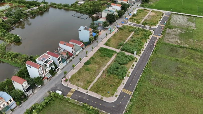 Nâng mức tiền đặt cọc, siết chặt đấu giá đất