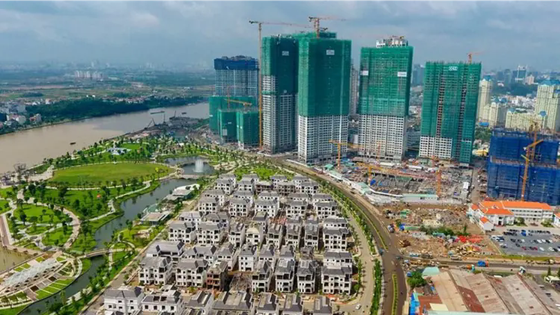 Nguồn cung bùng nổ, BĐS phía Nam cạnh tranh khốc liệt
