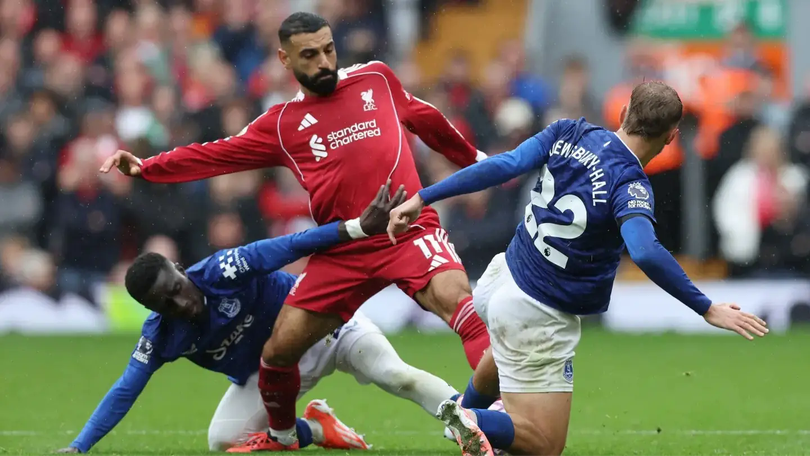 Liverpool & Real Madrid thua trận đầu tiên ở giải quốc nội