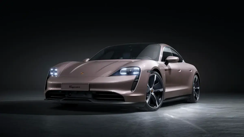 Gọi sửa chữa xe điện Porsche Taycan tại Việt Nam
