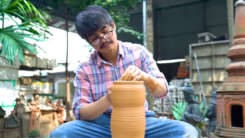 Xưởng gốm nhỏ trong phố | Hà Nội đến để yêu | 06/09/2025