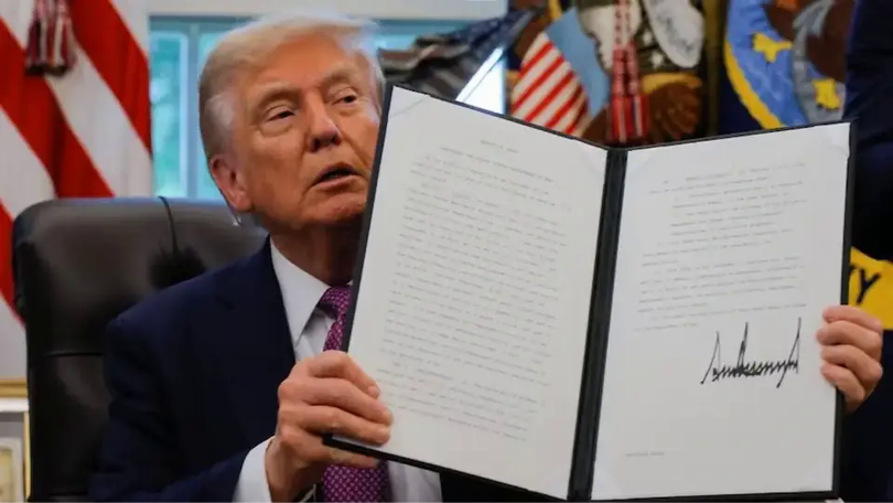 Thông điệp của ông Trump khi lập lại Bộ Chiến tranh
