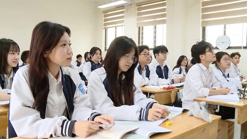 Tập trung ôn tập cho học sinh lớp 9 | Giáo dục và Đào tạo | 11/01/2026