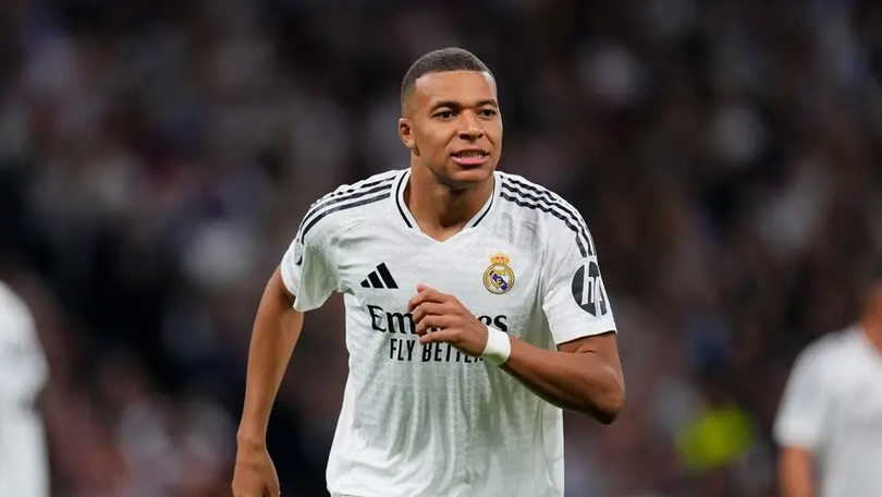 Kylian Mbappe đủ khả năng thi đấu với Barcelona