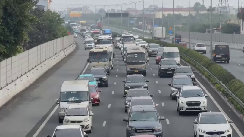 Hà Nội cấm xe tải từ 2 tấn vào nội đô