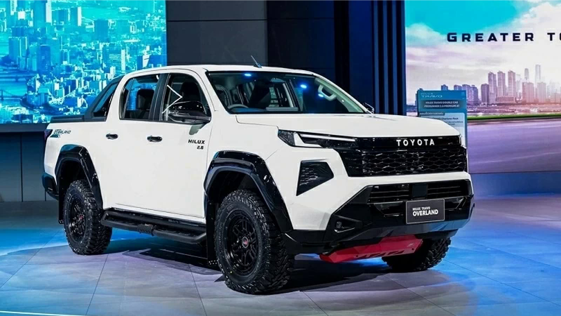 Toyota Hilux 2026 chốt lịch ra mắt tại Việt Nam