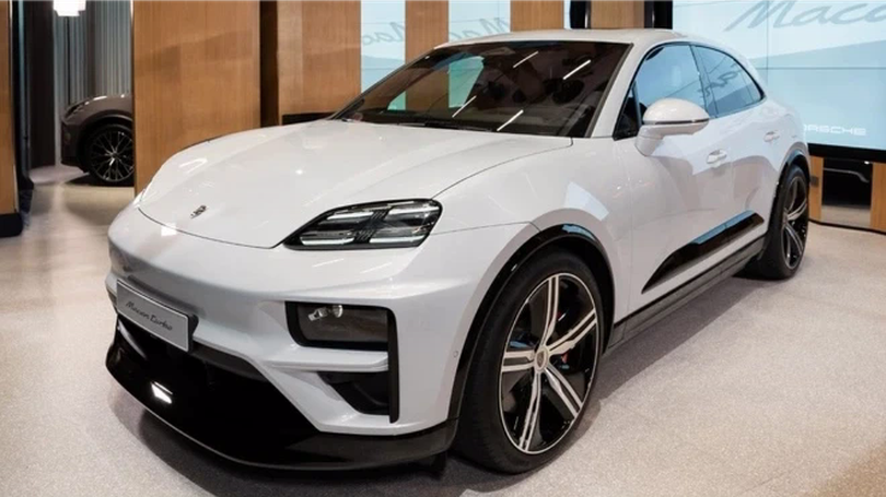 Porsche thừa nhận sai lầm khi khai tử Macan bản xăng
