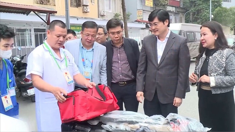 Ngành Y tế Hà Nội ra quân phục vụ Đại hội XIV của Đảng