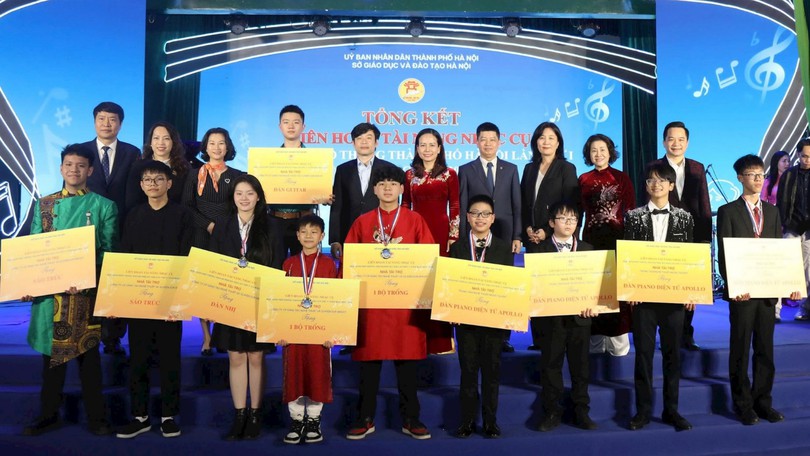 Khen thưởng 109 huy chương tại Liên hoan tài năng nhạc cụ