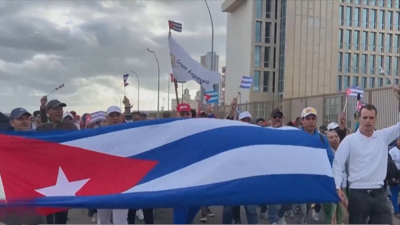 Cuba tuần hành tưởng niệm 32 chiến sĩ hy sinh tại Venezuela