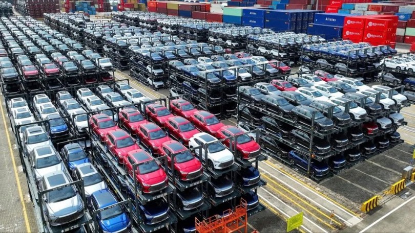 EU cân nhắc bỏ thuế xe điện Trung Quốc