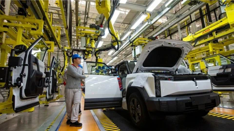 Canada giảm thuế xe điện Trung Quốc từ 100% xuống 6,1%