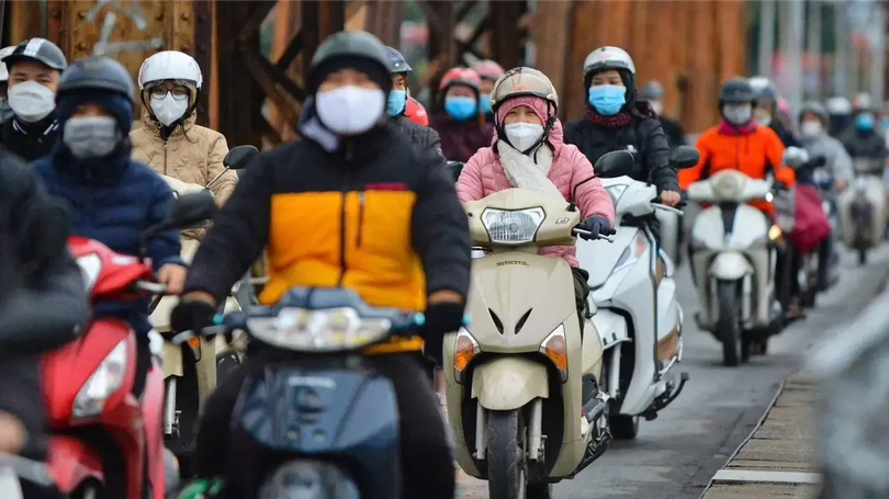 Hà Nội trời rét, nhiệt độ phổ biến từ 12-14°C.