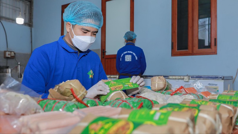 Đặc sản Tết 'tăng ca' để phục vụ thị trường