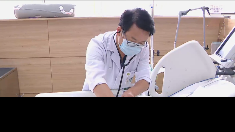 Cảnh báo ngộ độc khí do đốt củi sưởi ấm mùa lạnh