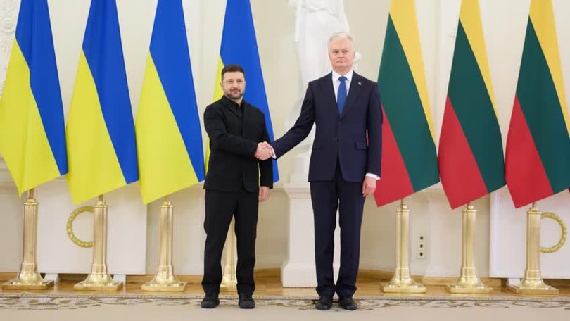 Tổng thống Ukraine thăm Lithuania
