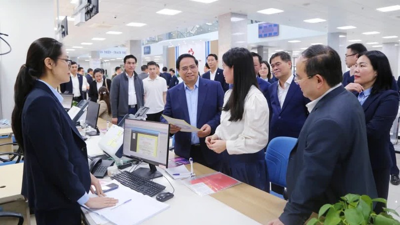 Thủ tướng: Không để thủ tục làm khó người dân, doanh nghiệp
