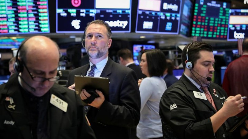 S&P 500 lập kỷ lục mới trước thềm cuộc họp của Fed