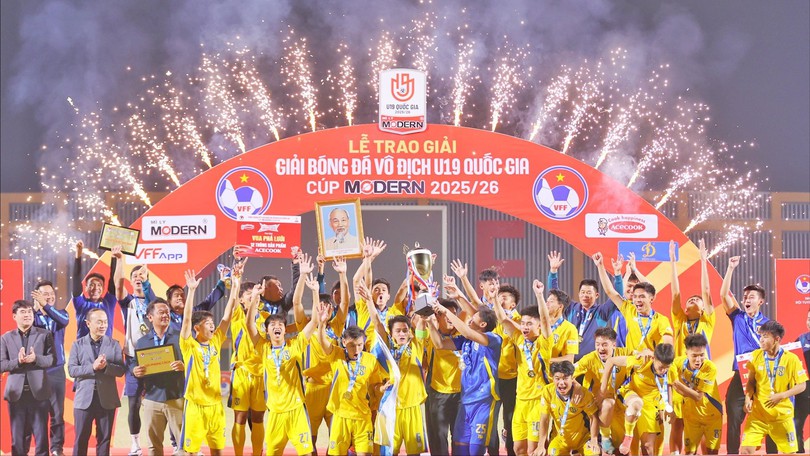 Sông Lam Nghệ An vô địch U19 Quốc gia sau 20 năm
