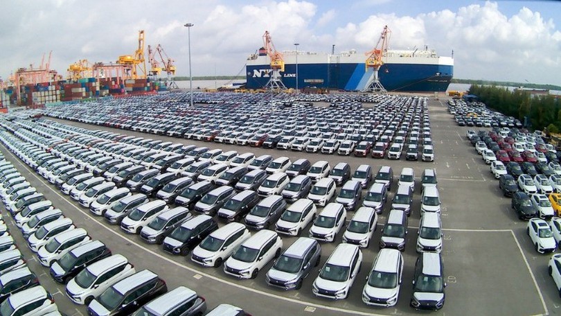 Việt Nam nhập khẩu hơn 500 ô tô mỗi ngày