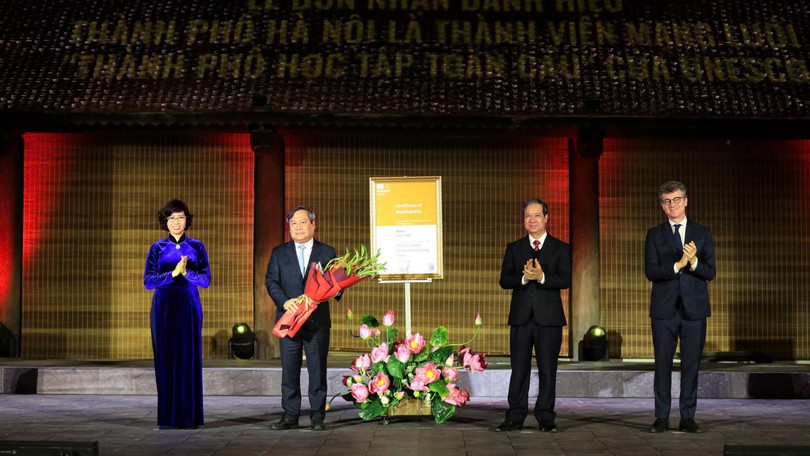 Hà Nội viết tiếp truyền thống hiếu học của dân tộc