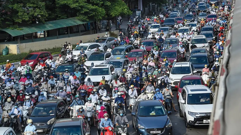 Tháo gỡ hơn 50 'điểm đen' ùn tắc giao thông