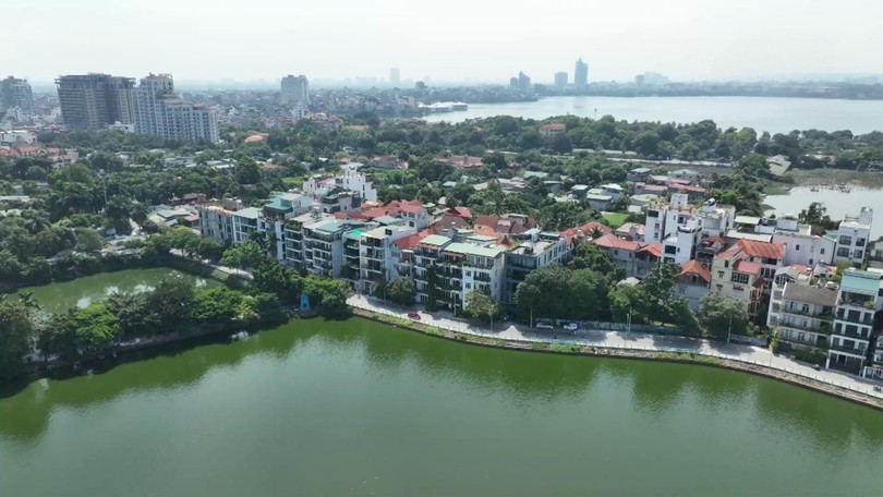 Giá BĐS ven hồ Tây chạm mốc gần 2 tỷ đồng/m²
