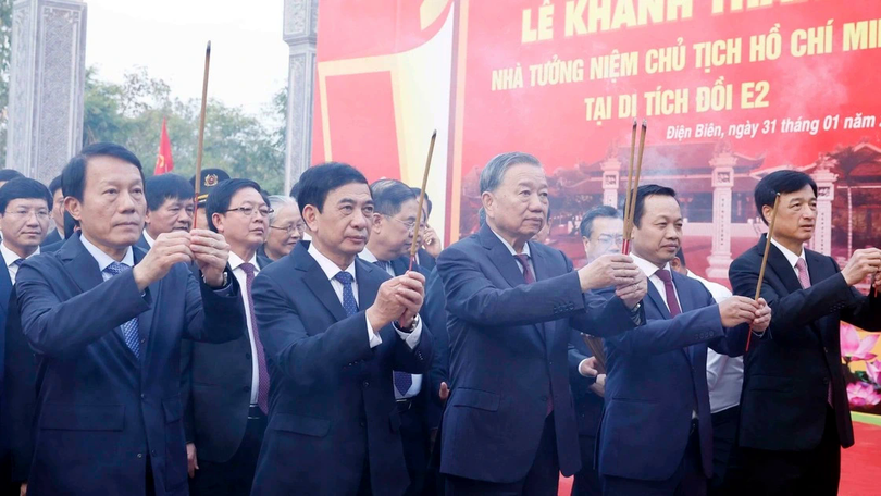 Khánh thành Nhà tưởng niệm Bác Hồ trên Đồi E2